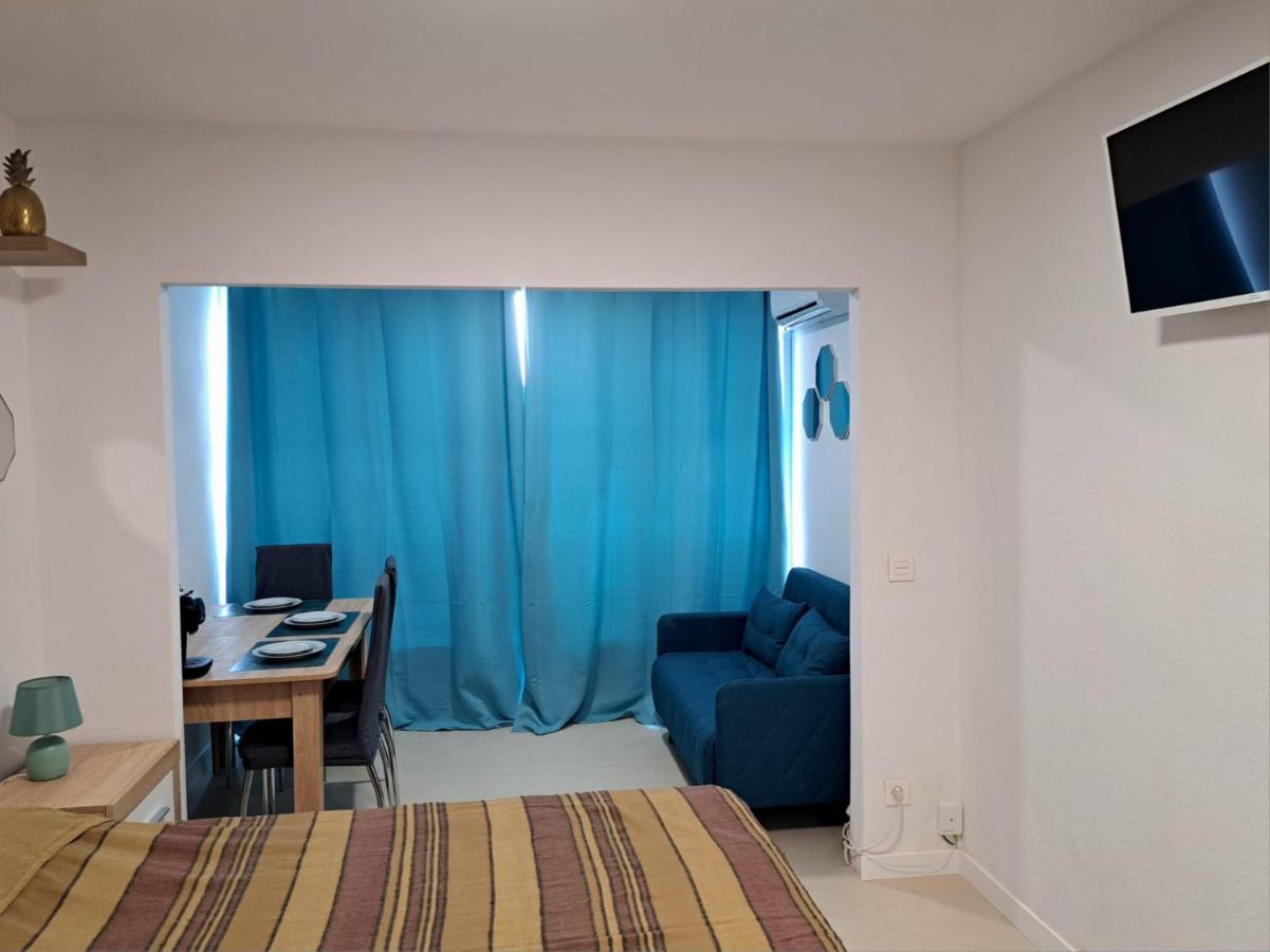 Comfortable Studio With Sea View Apartman Benidorm Kültér fotó